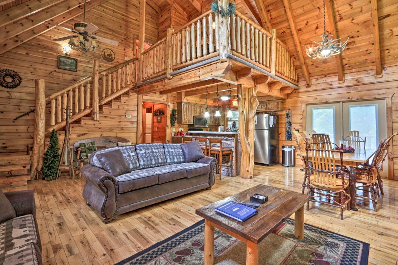 Pigeon Forge Getaway With Covered Patio And Hot Tub! Buitenkant foto