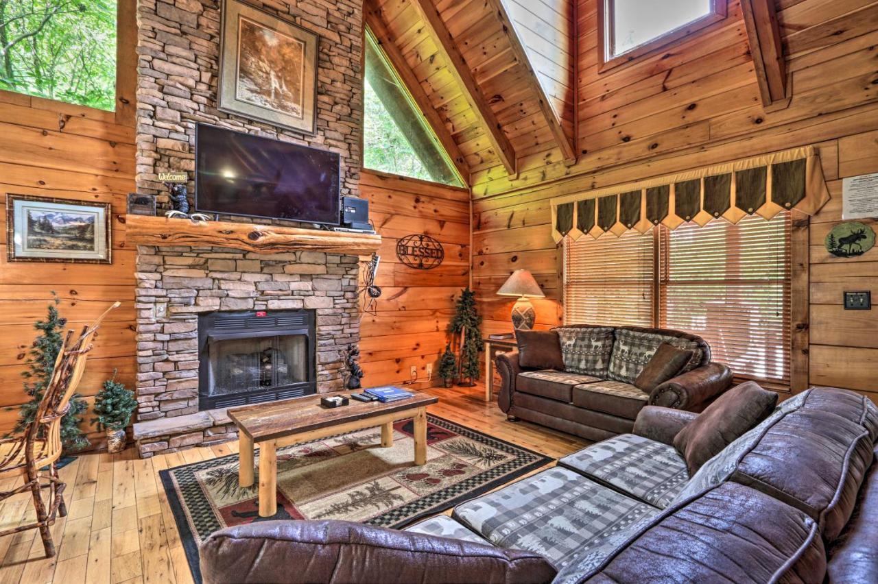 Pigeon Forge Getaway With Covered Patio And Hot Tub! Buitenkant foto